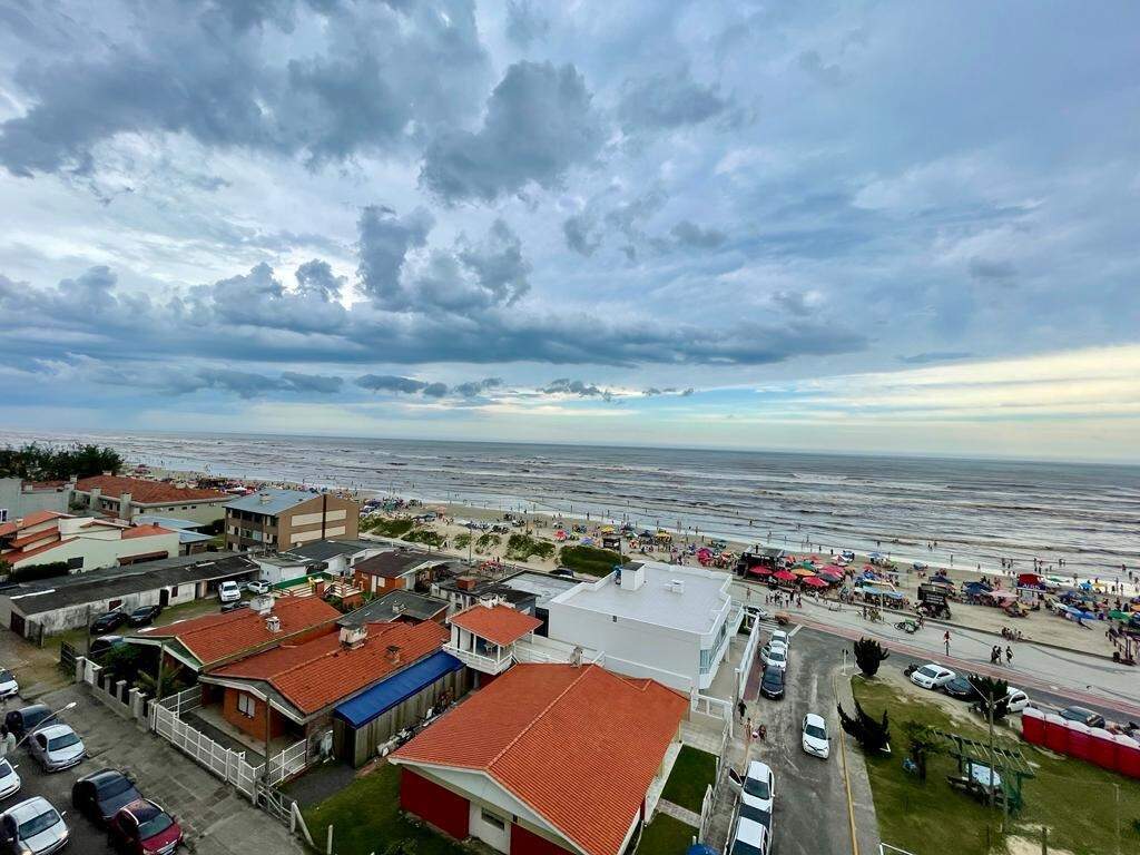 Apartamento à venda no Zona Nova: 
