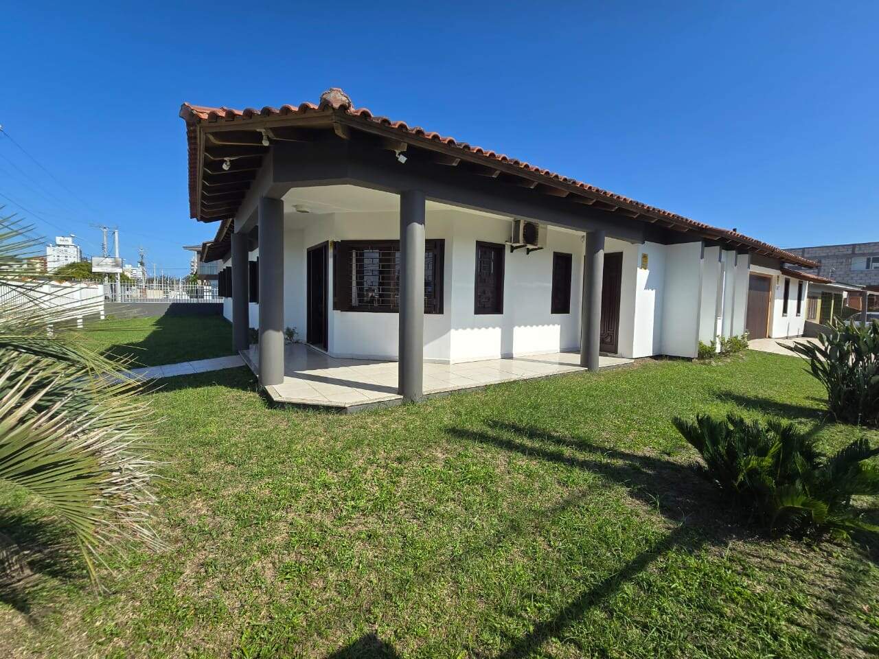 Casa à venda no Zona Nova: 