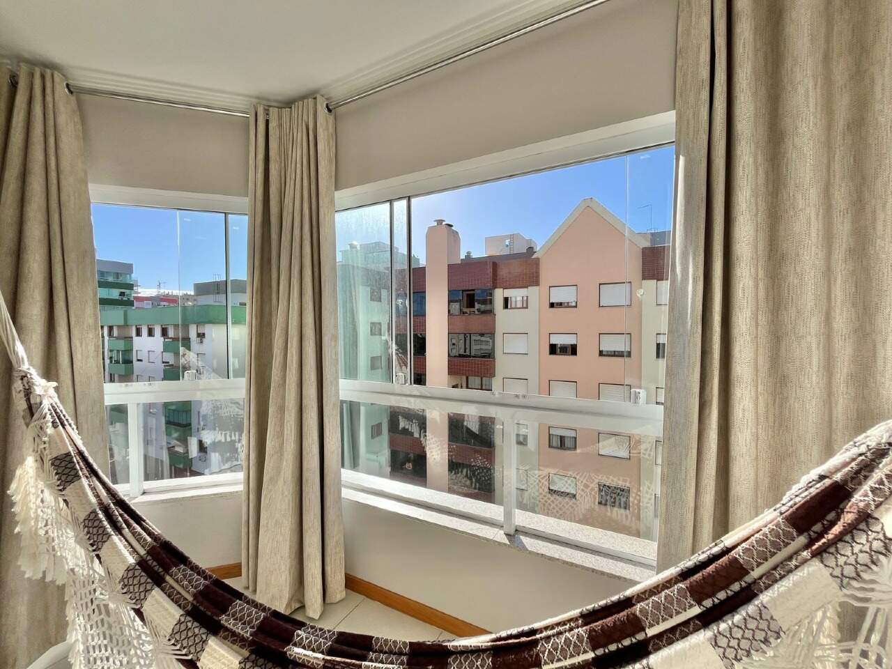 Apartamento à venda no Zona Nova: 