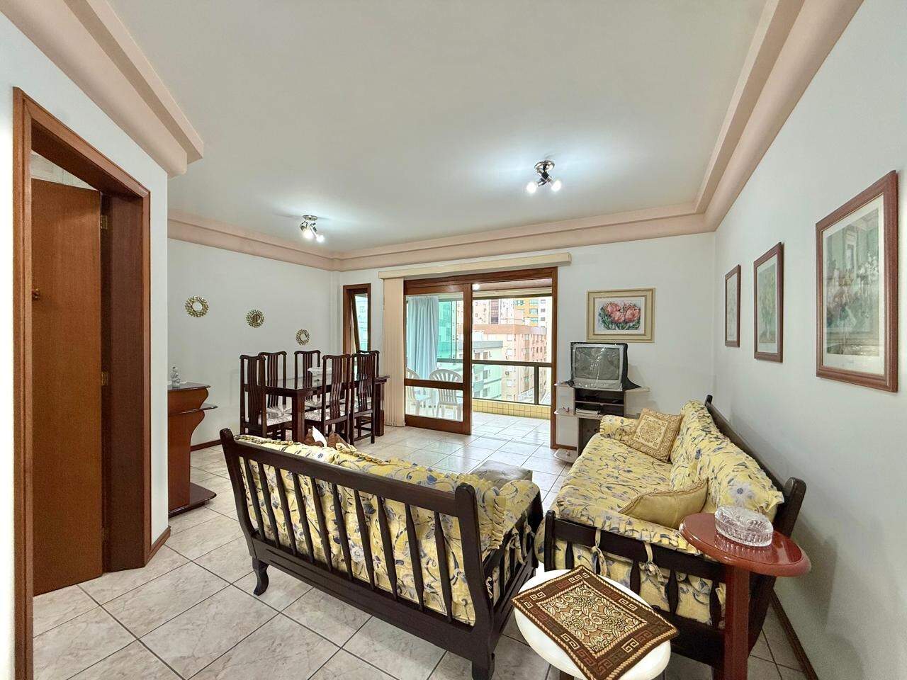 Apartamento à venda no Navegantes: 