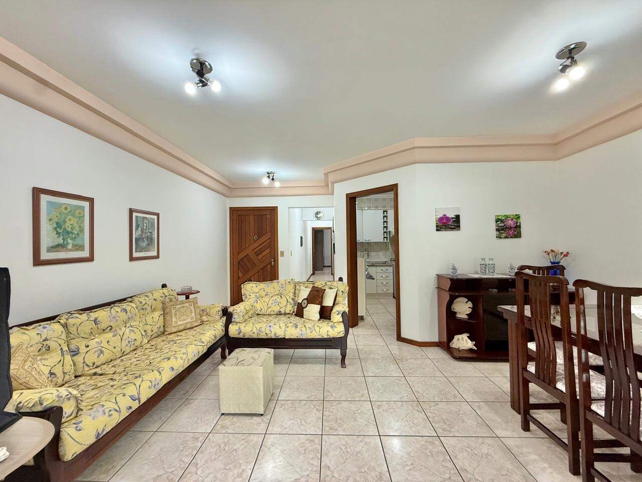 Apartamento à venda no Navegantes: 