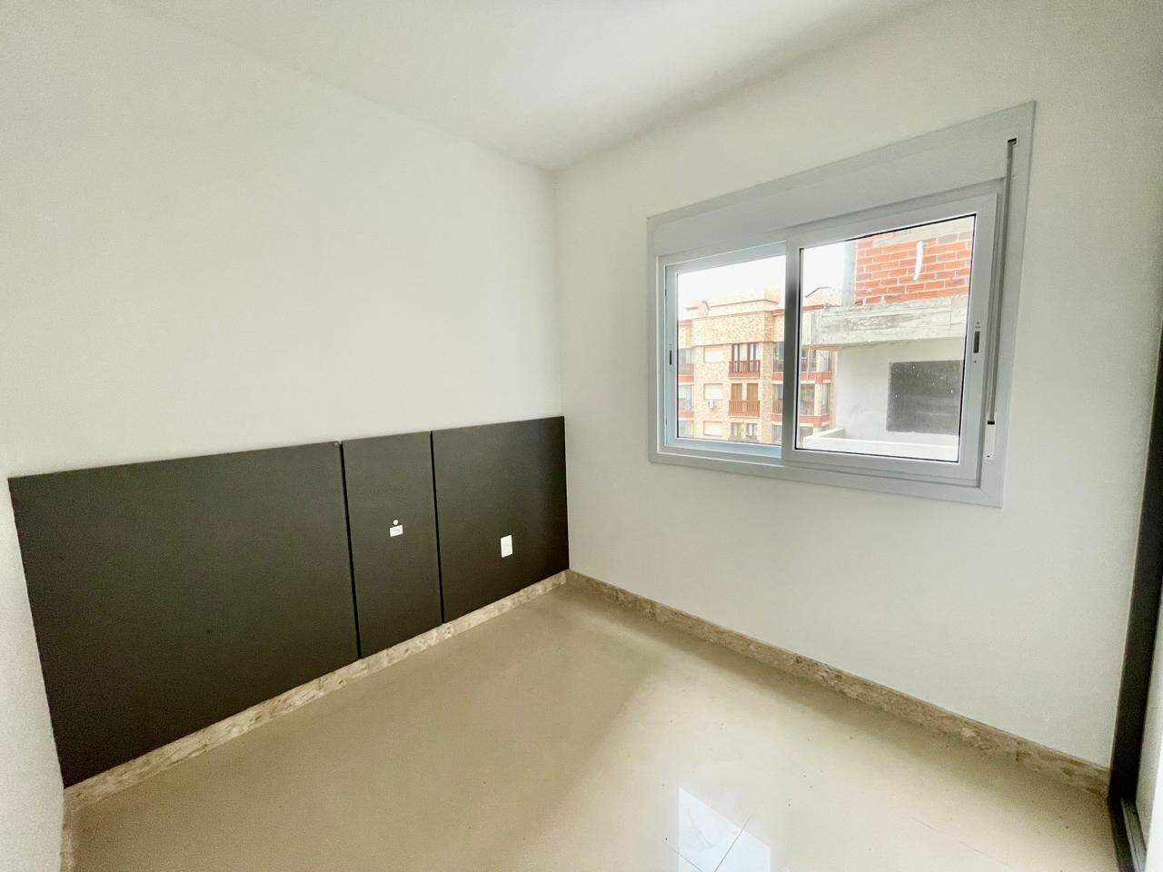 Apartamento à venda no Zona Nova: 