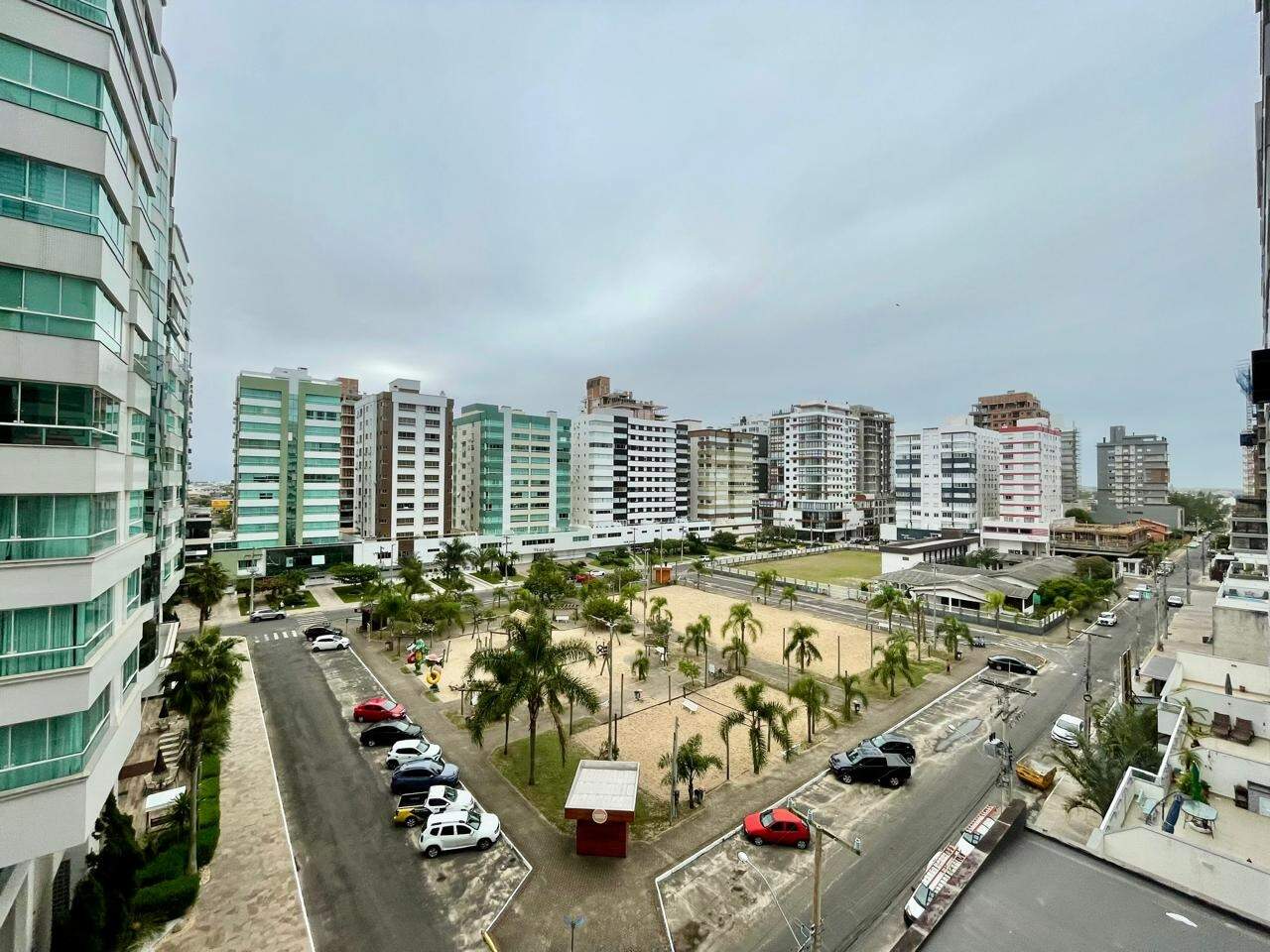 Apartamento à venda no Zona Nova: 