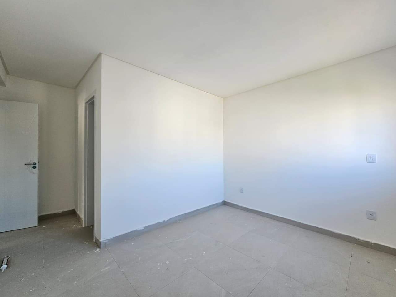 Apartamento à venda no Zona Nova: 
