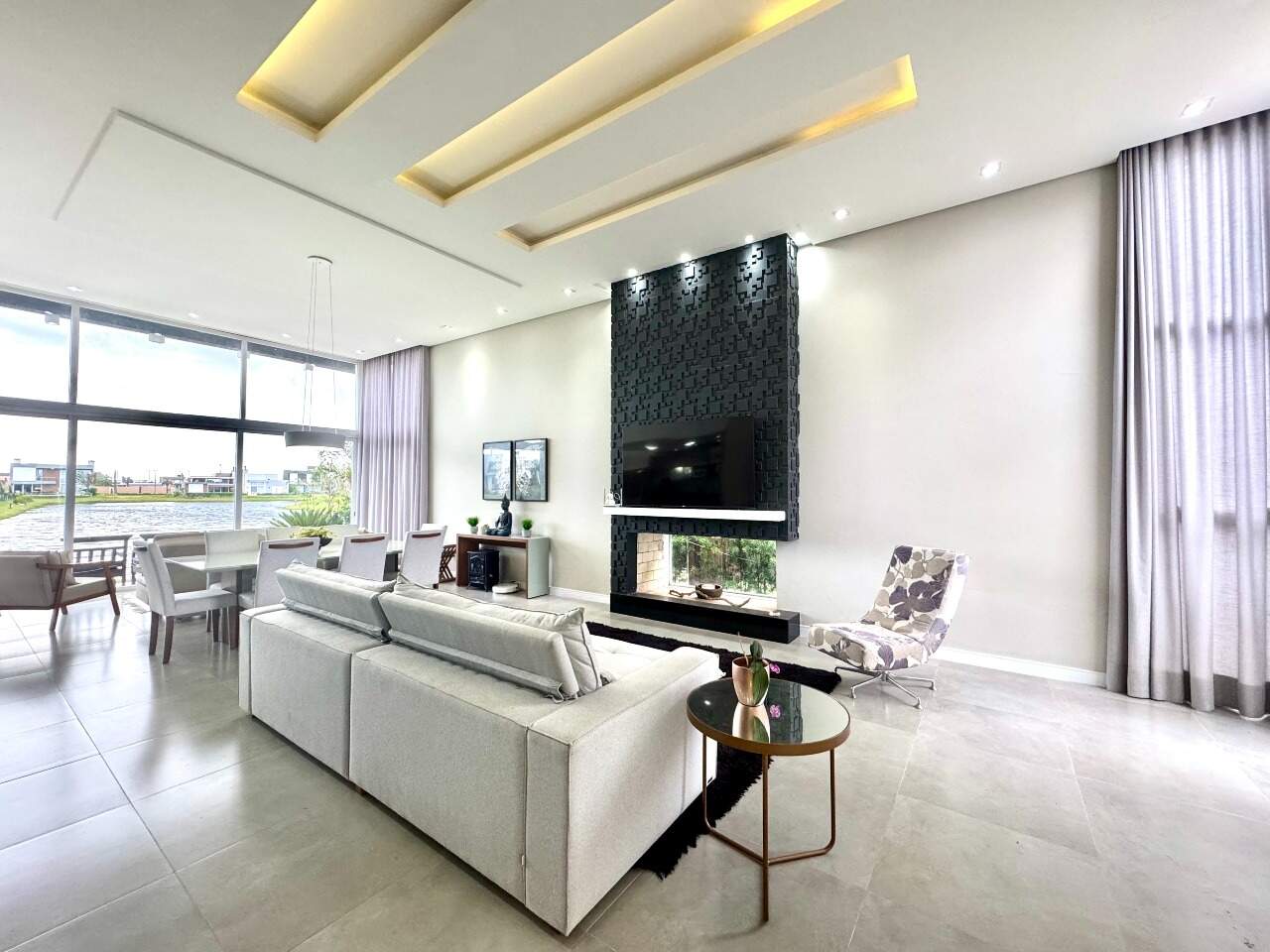 Casa em Condomínio à venda no Condominio Riviera: 