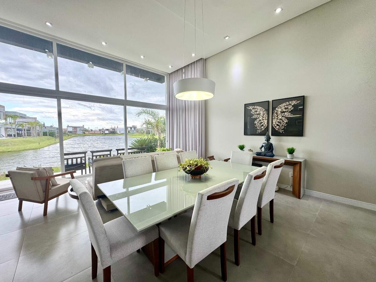 Casa em Condomínio à venda no Condominio Riviera: 