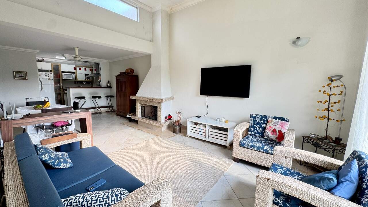 Casa à venda no Arpoador: 