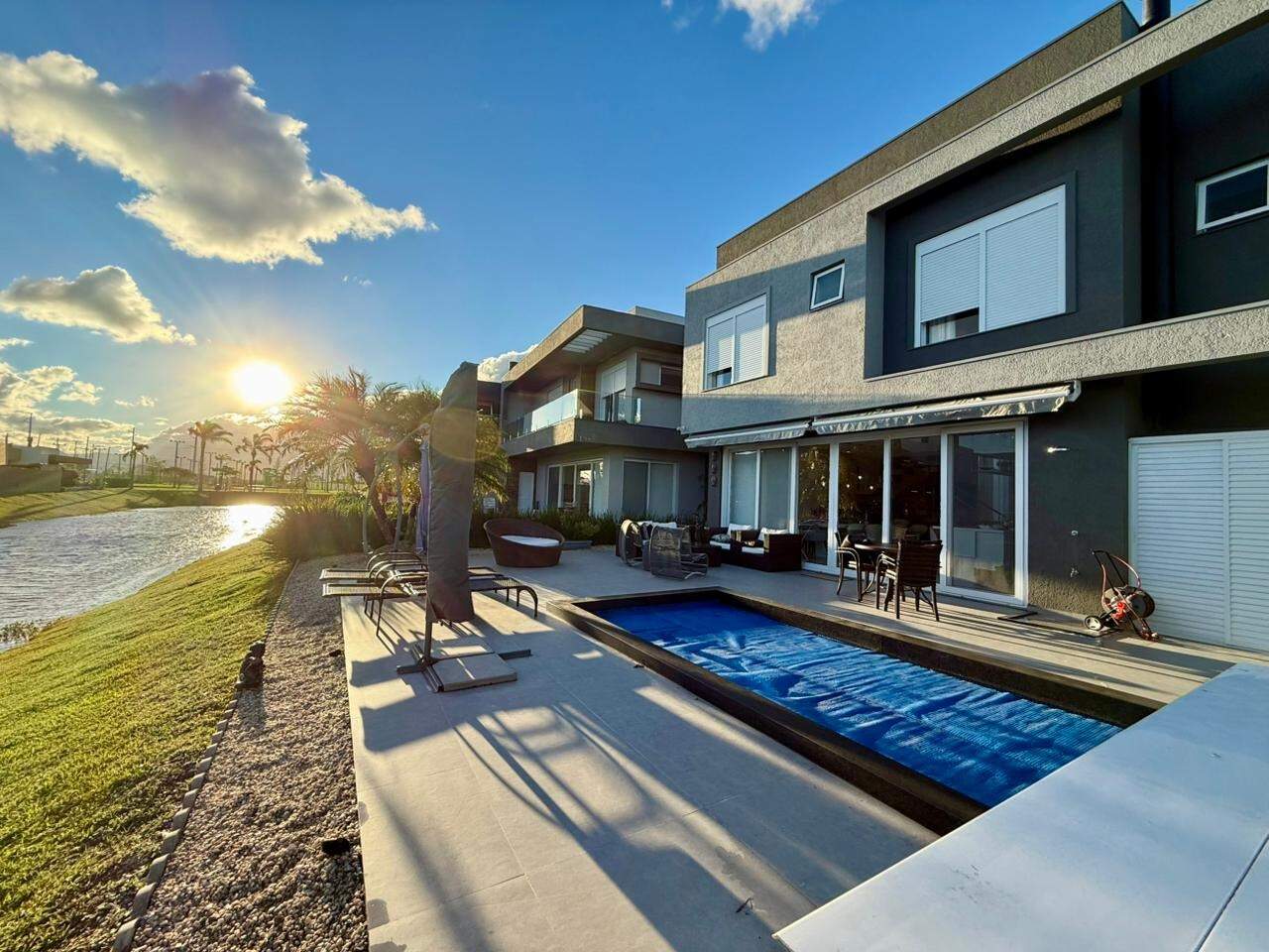 Sobrado em Condomínio à venda no Capão Ilhas Resort: 