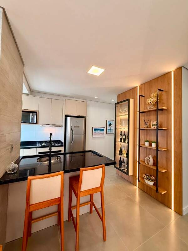 Apartamento à venda no Zona Nova: 