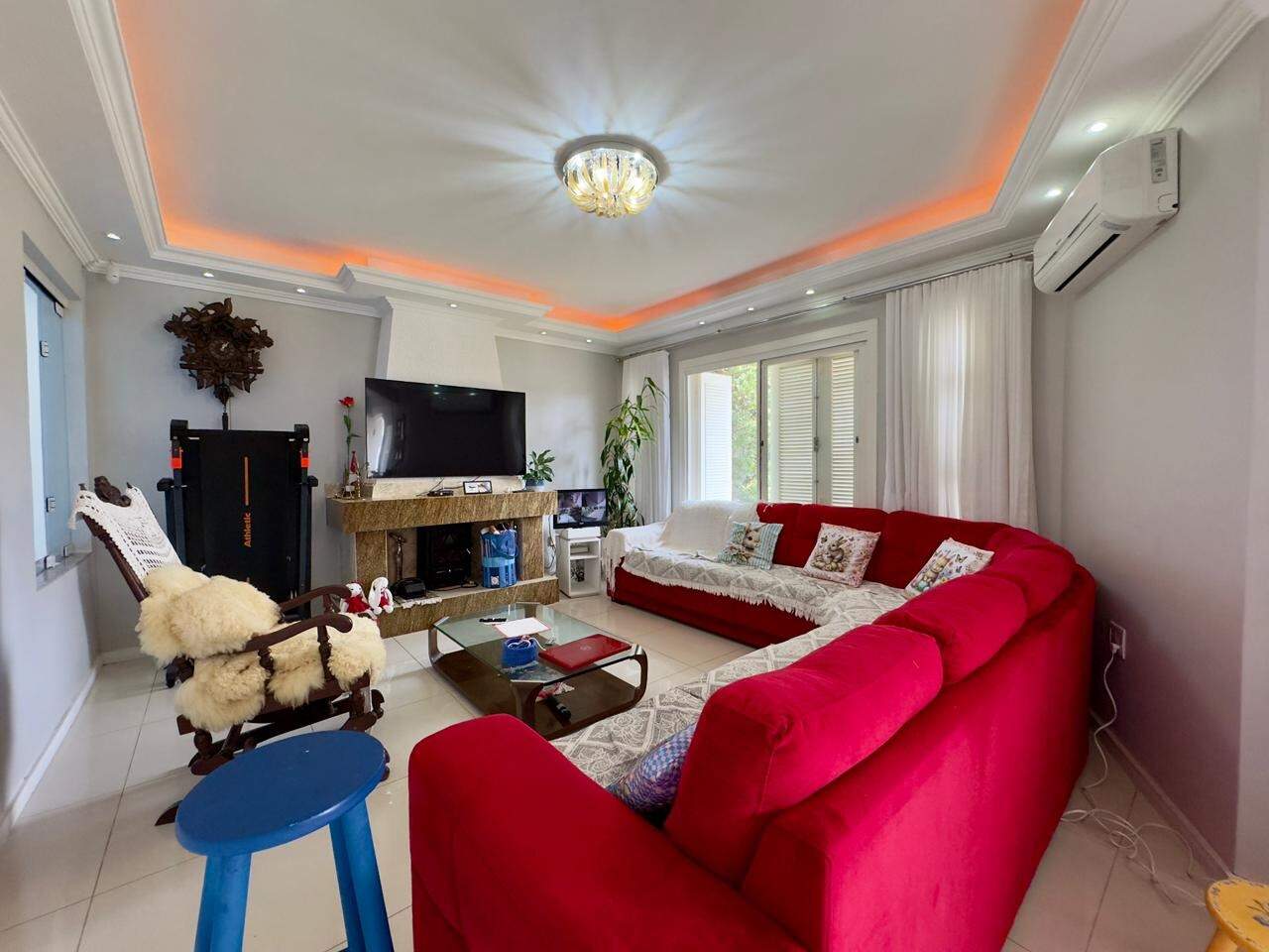 Casa à venda no Girassol: 