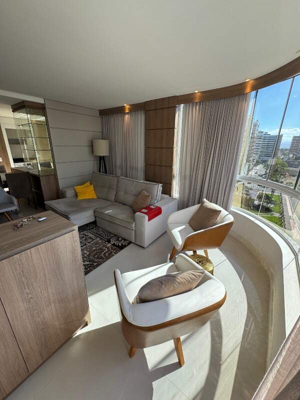 Apartamento à venda no Navegantes: 