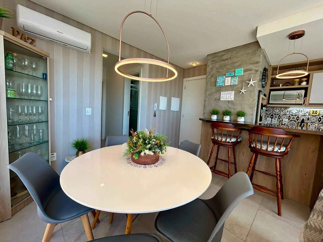 Apartamento à venda no Zona Nova: 
