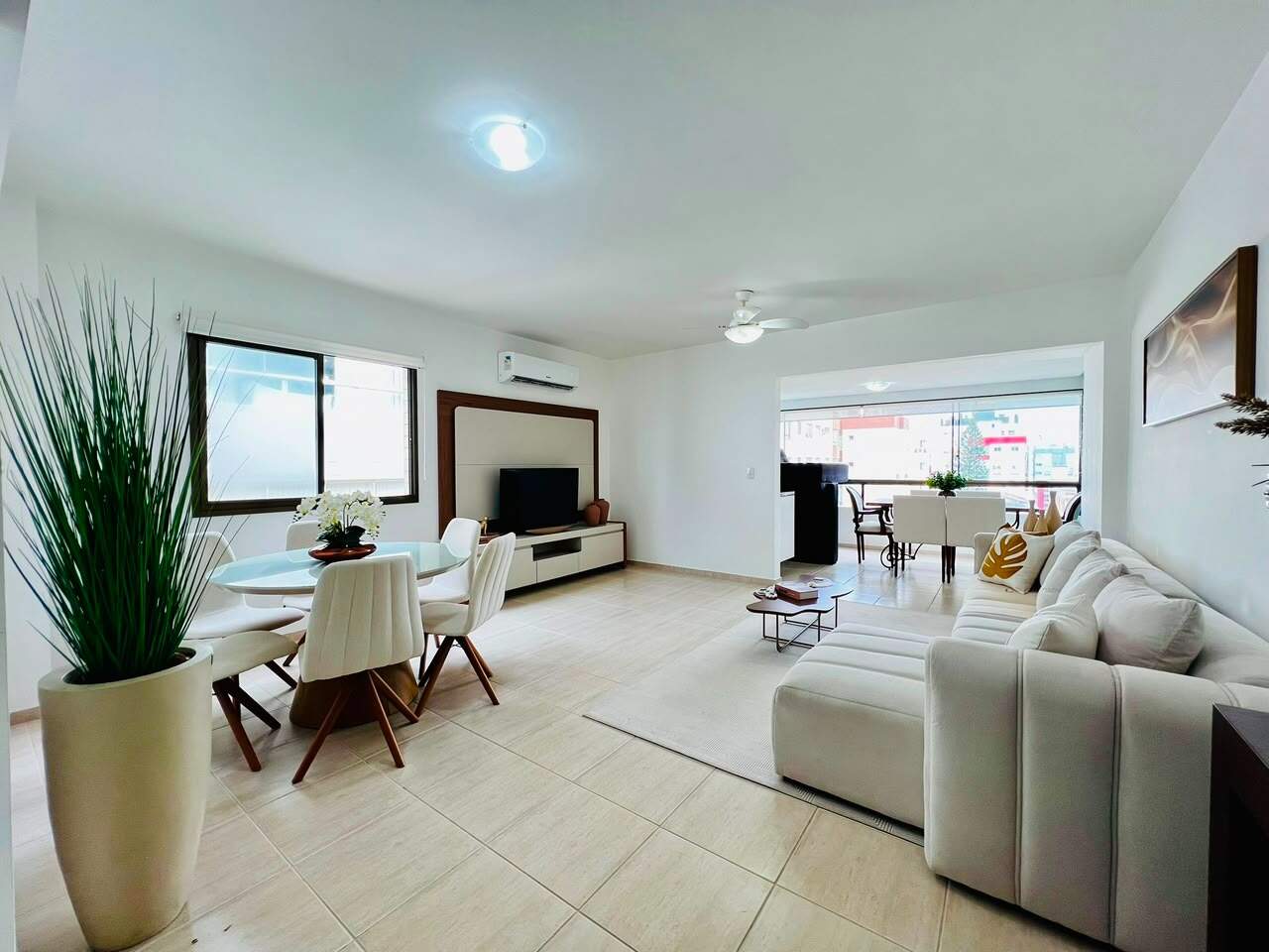 Apartamento à venda no Zona Nova: 