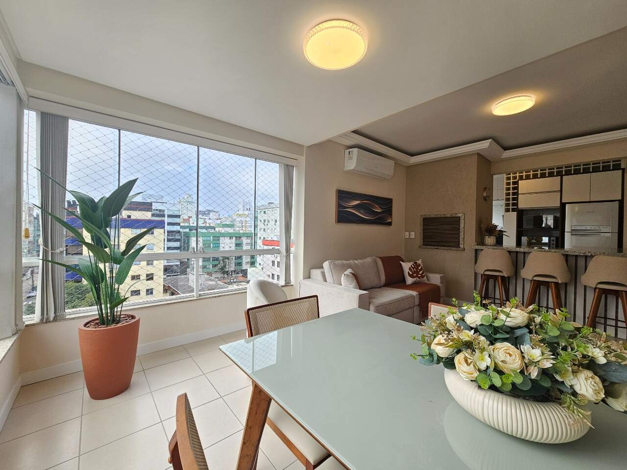 Apartamento à venda no Zona Nova: 