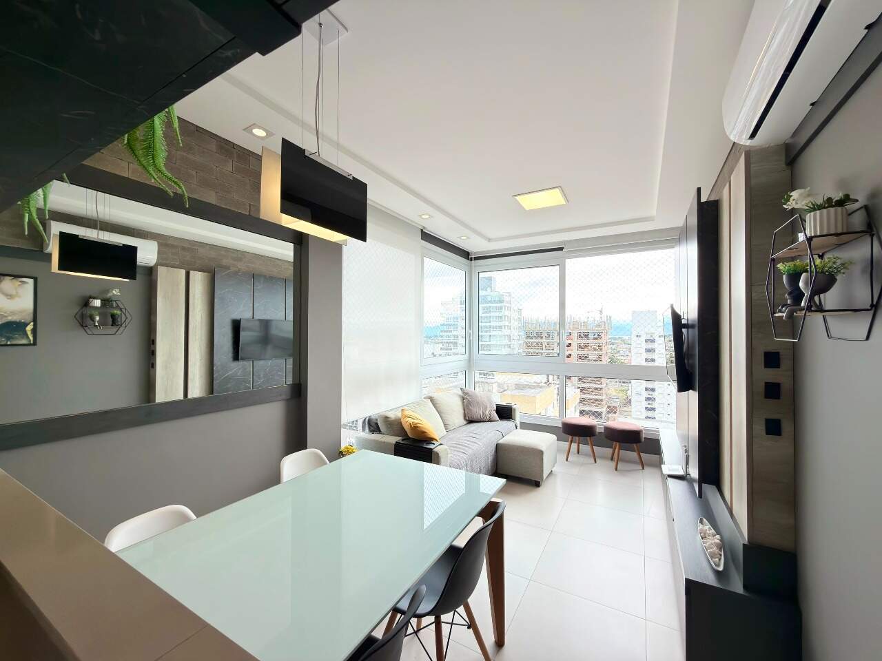 Apartamento à venda no Zona Nova: 