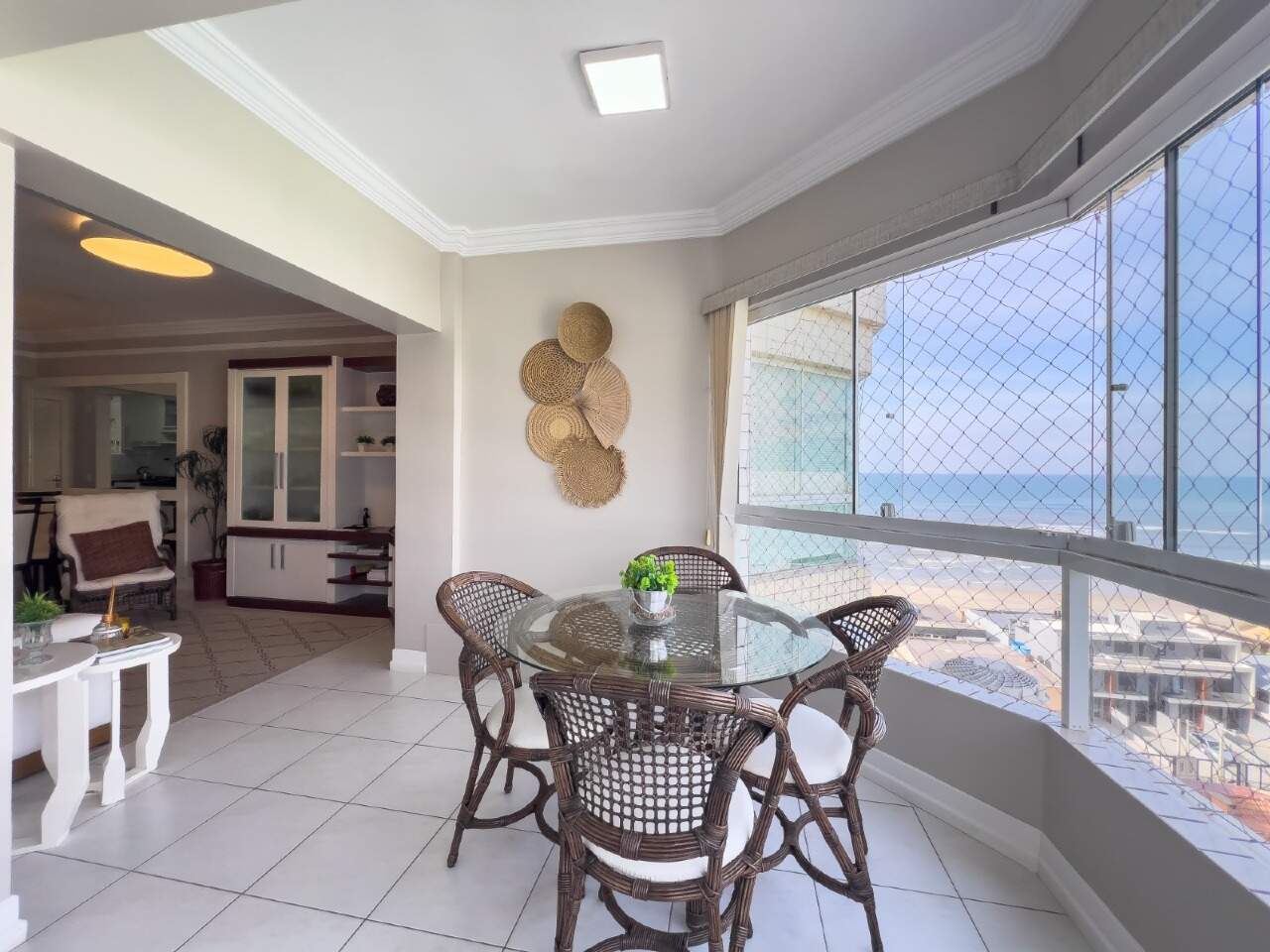 Apartamento à venda no Zona Nova: 
