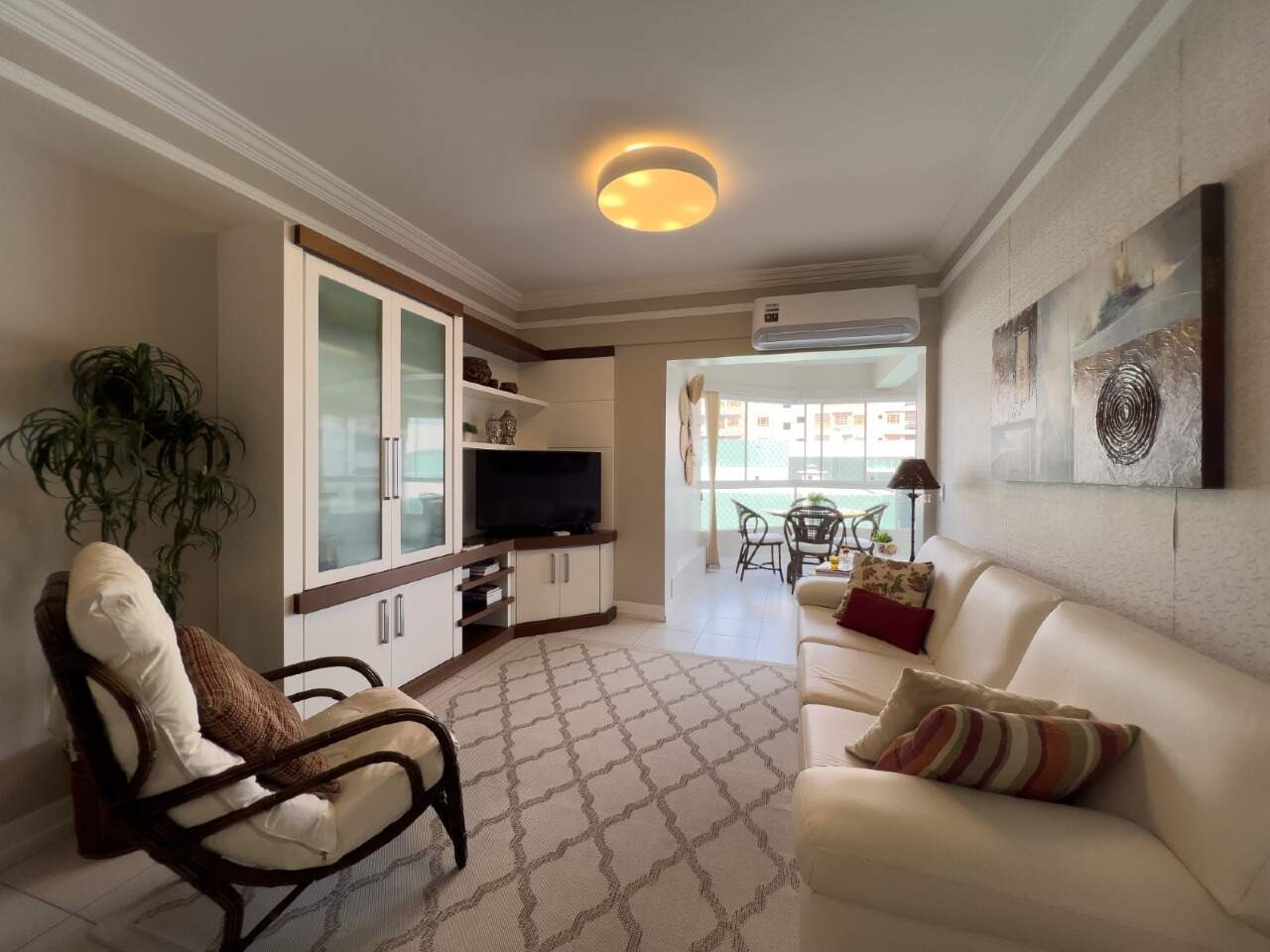 Apartamento à venda no Zona Nova: 