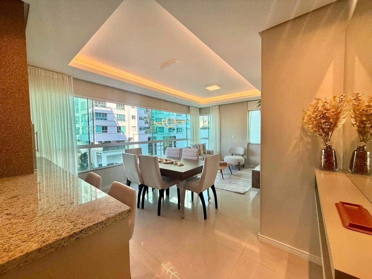 Apartamento à venda no Zona Nova: 