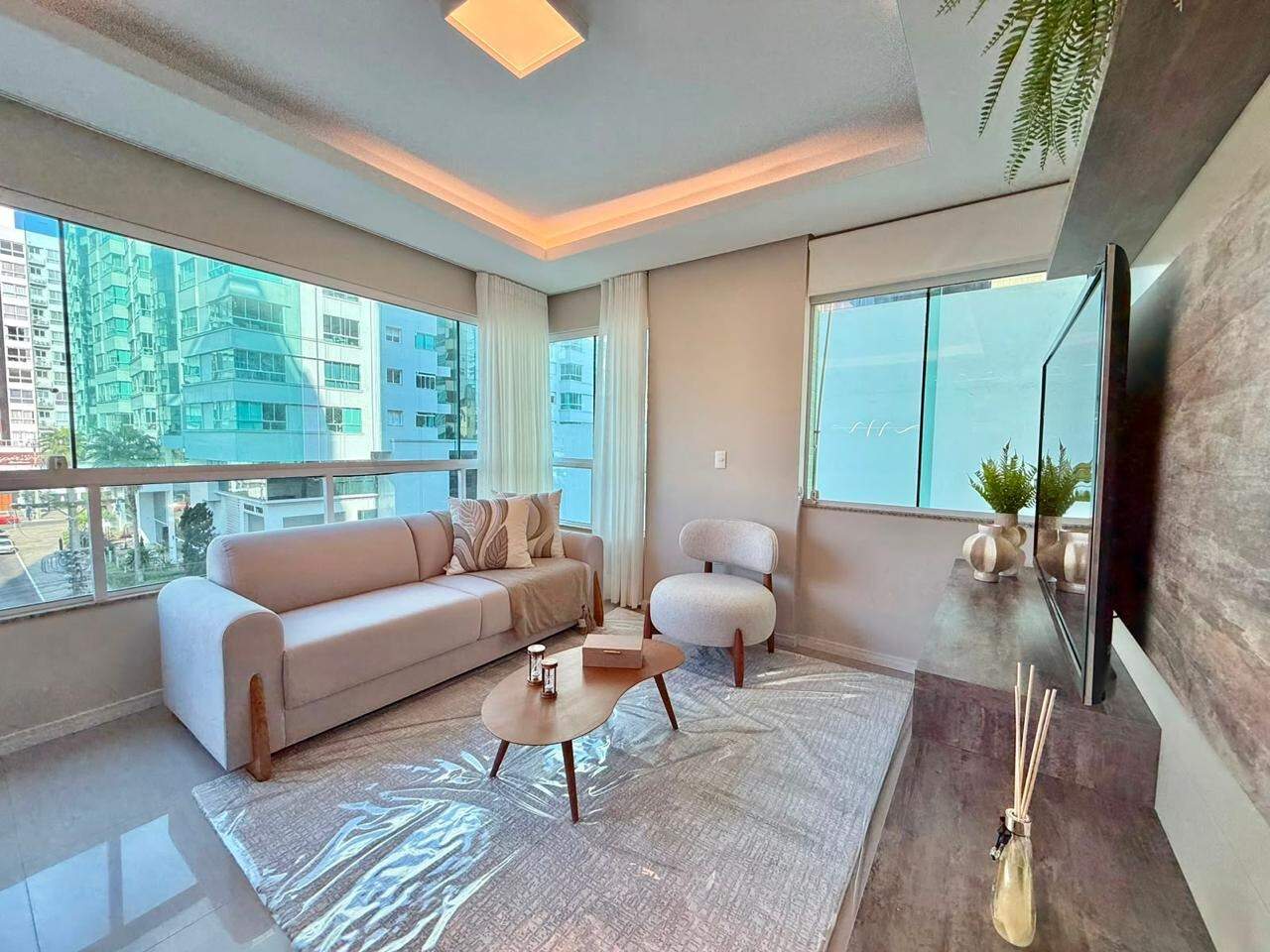 Apartamento à venda no Zona Nova: 