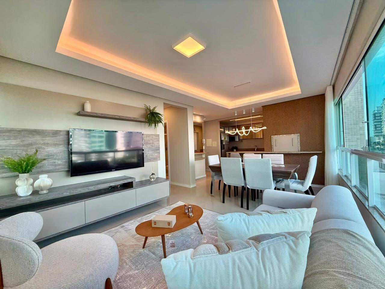 Apartamento à venda no Zona Nova: 