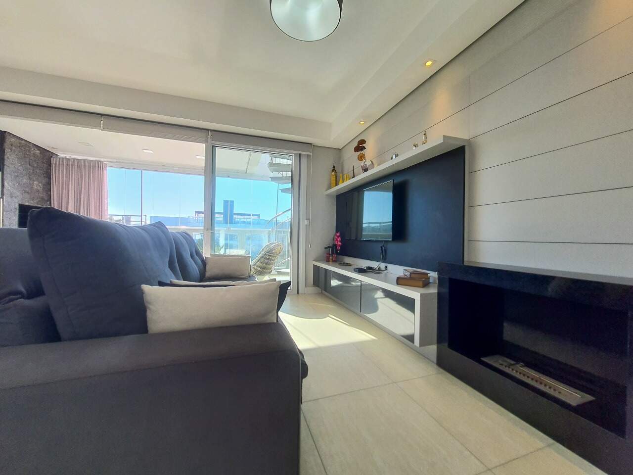 Apartamento à venda no Condomínio Rossi Atlântida: 