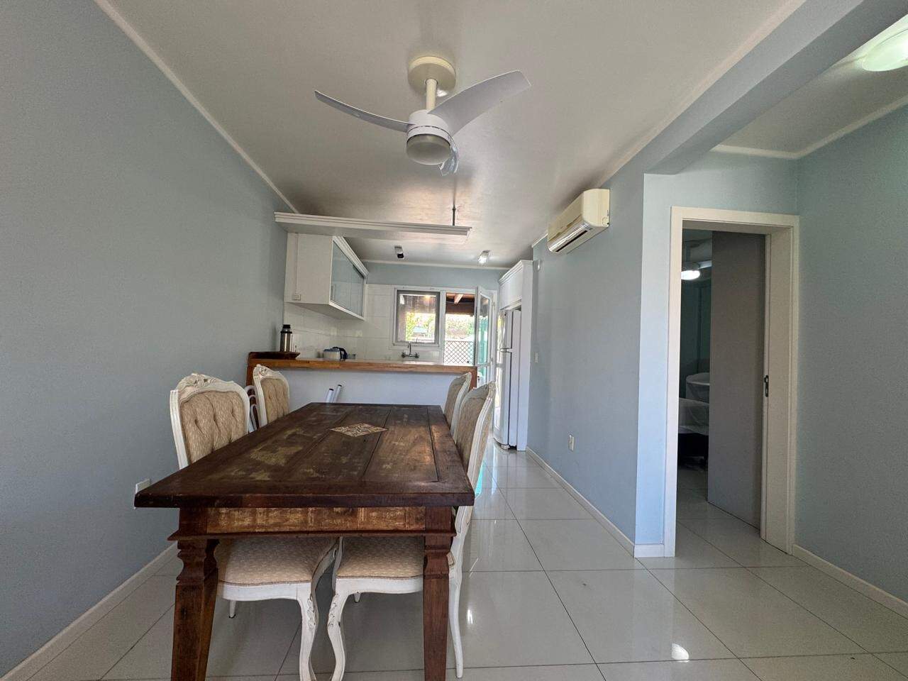 Casa em Condomínio à venda no Condomínio Casa Hermosa: 