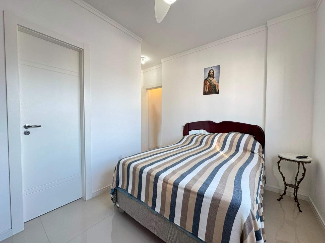 Apartamento à venda no Zona Nova: 