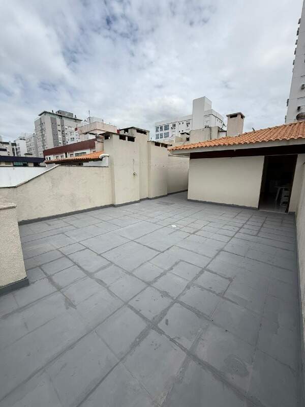 Duplex à venda no Centro: 