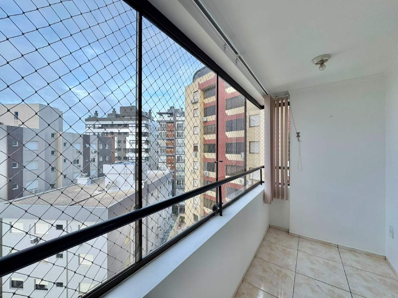 Apartamento à venda no Zona Nova: 