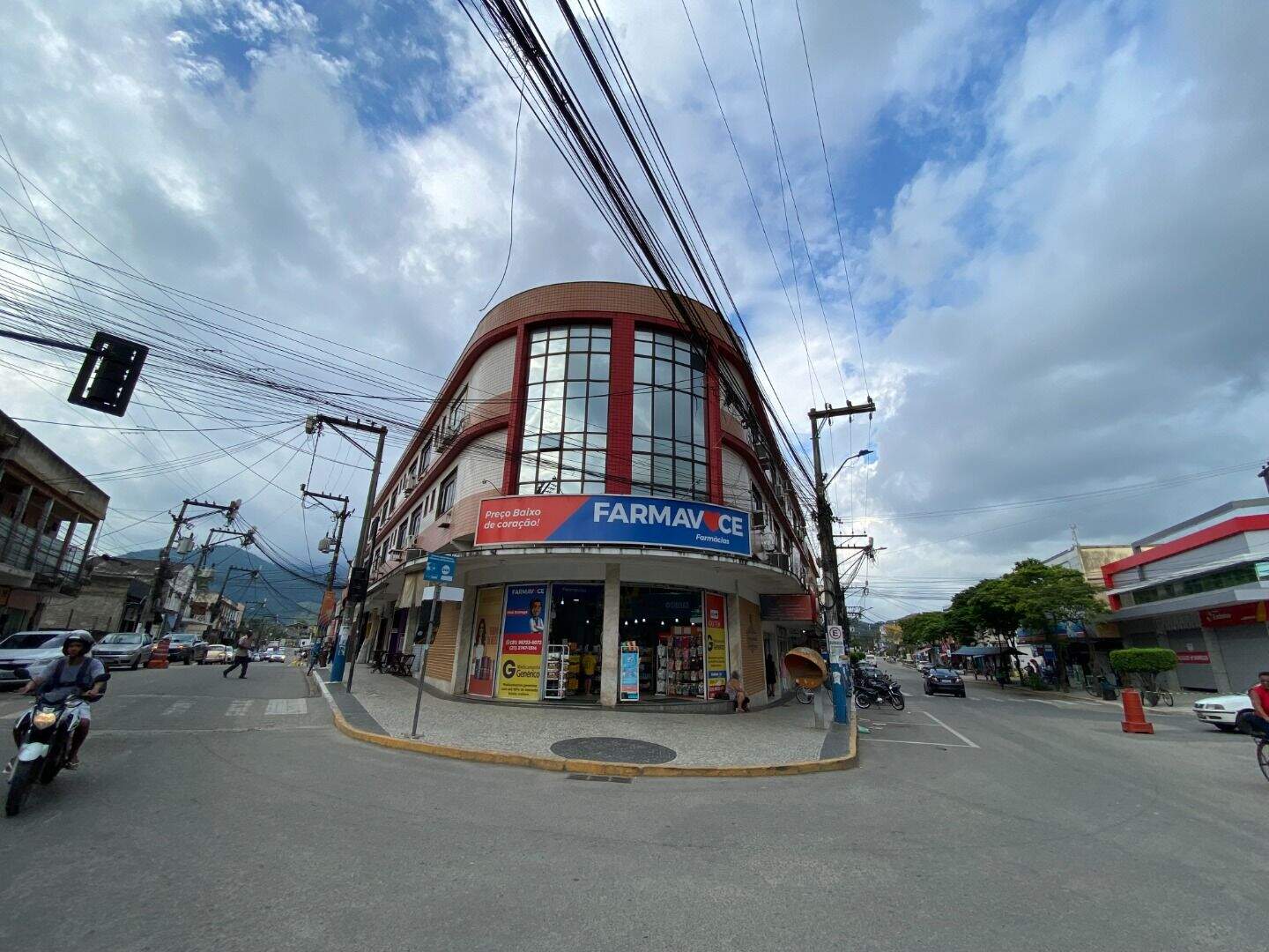 Sala para aluguel no Vila Cortes: 