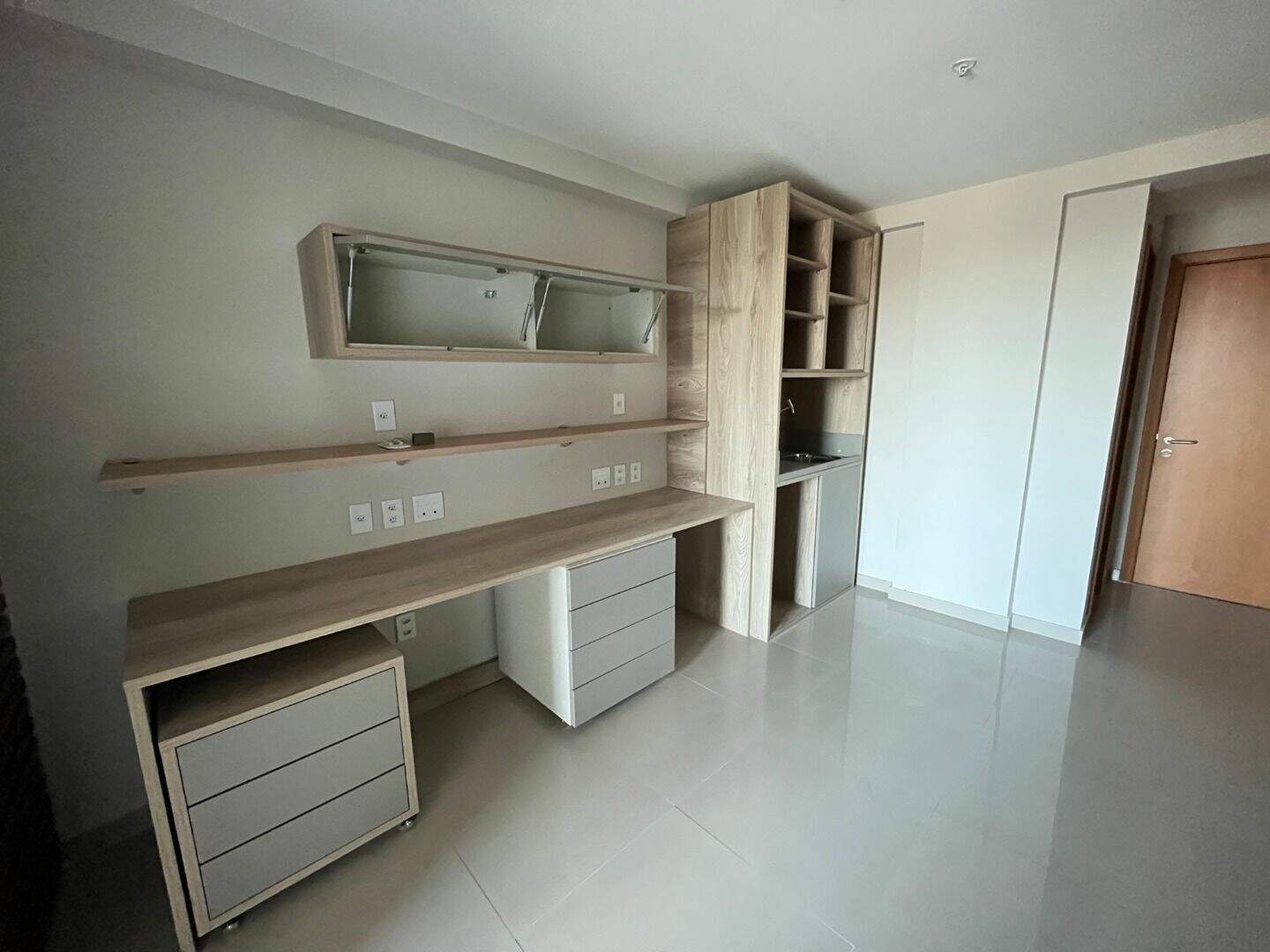 Sala para aluguel no Jardim Imperial: 