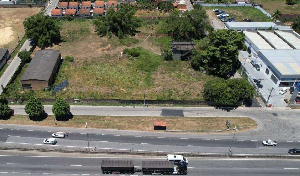Área à venda no Mangueirinha: 