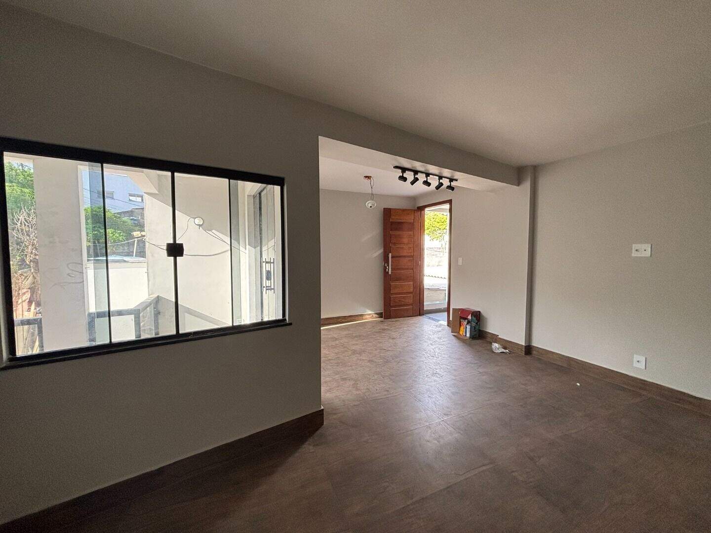 Apartamento para aluguel no Mangueirinha: 