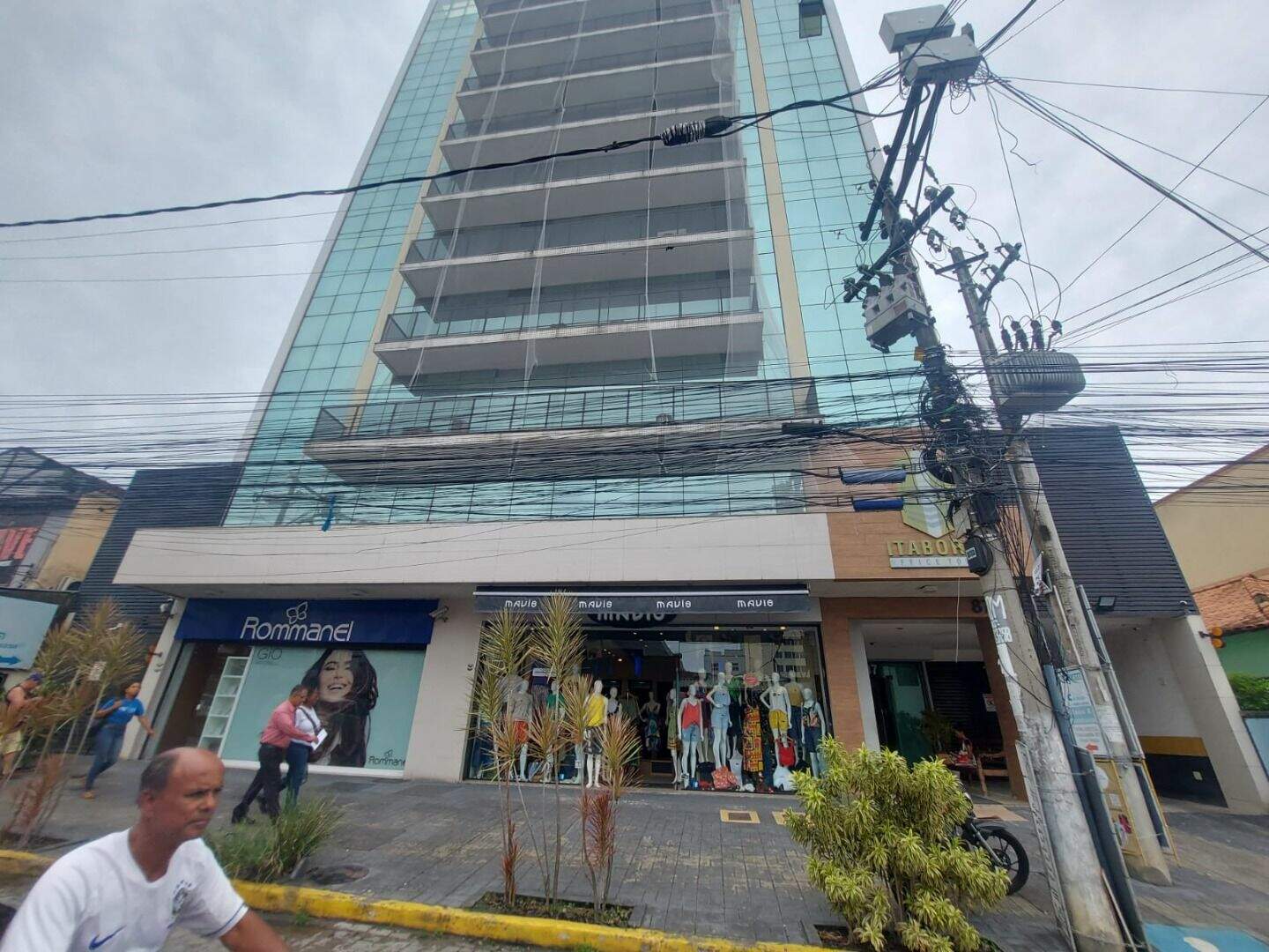 Sala à venda no Centro: 