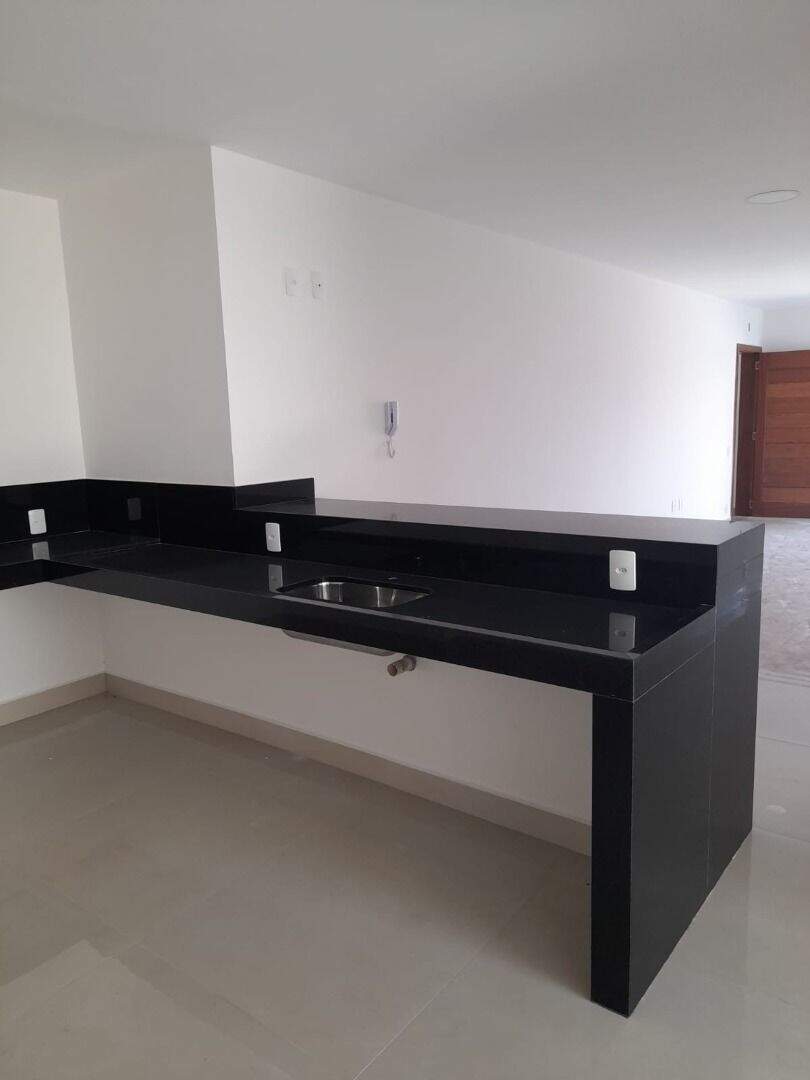 Apartamento à venda no Serra do Sambê: 