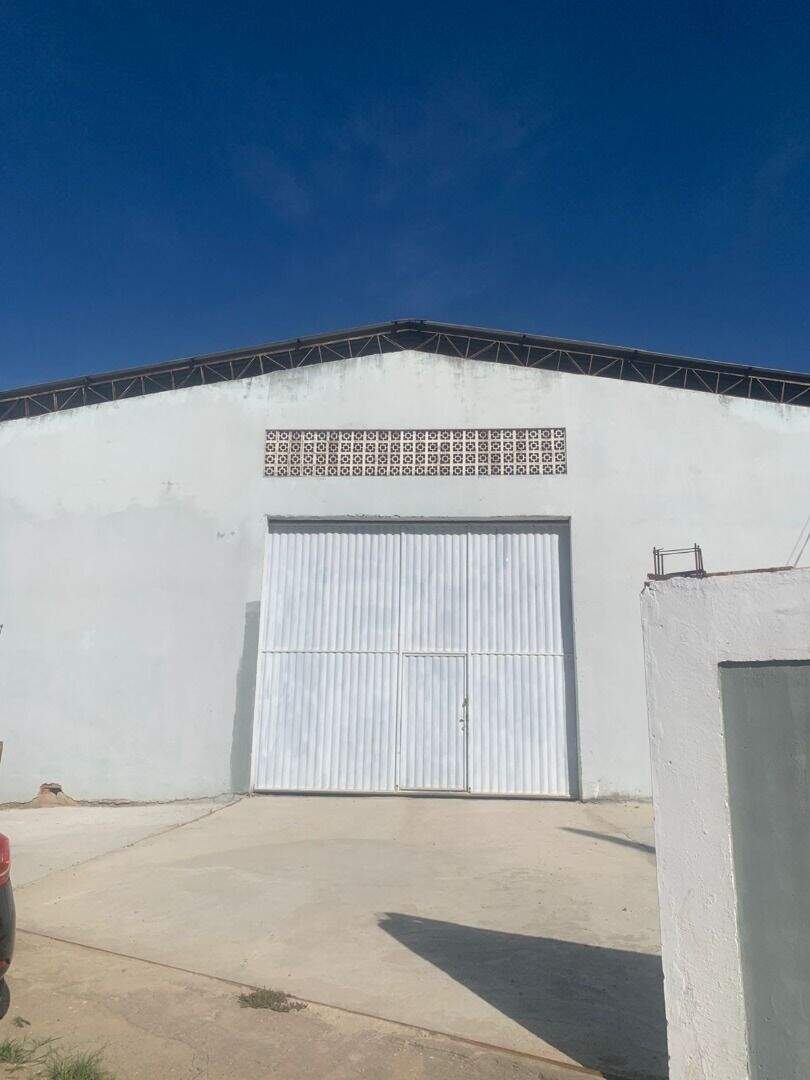 Galpão para aluguel no Bandeirantes: 