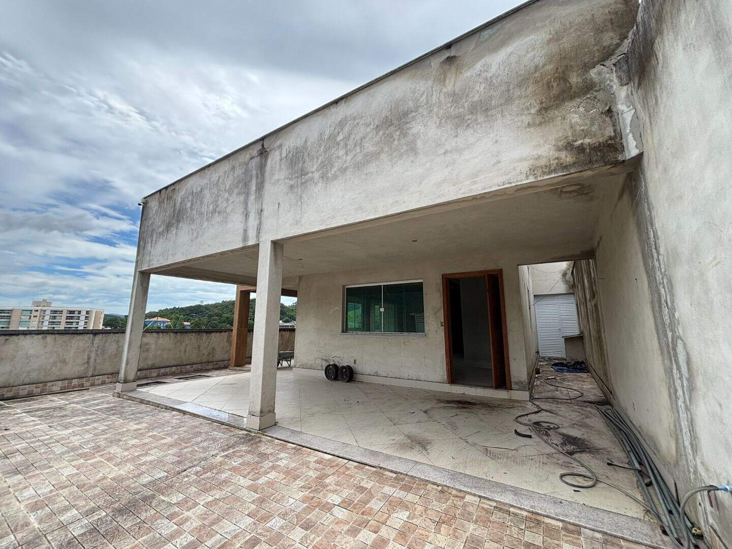Casa à venda no Centro: 