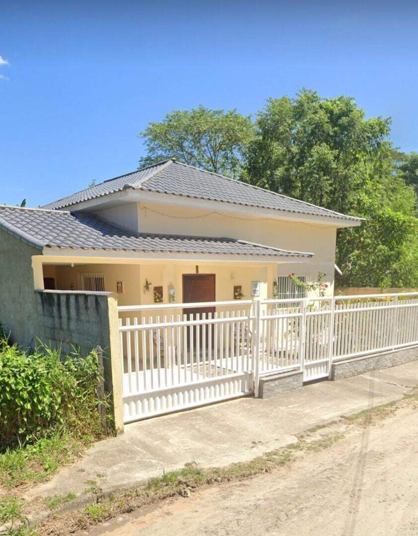 Casa à venda no Jacuba: 