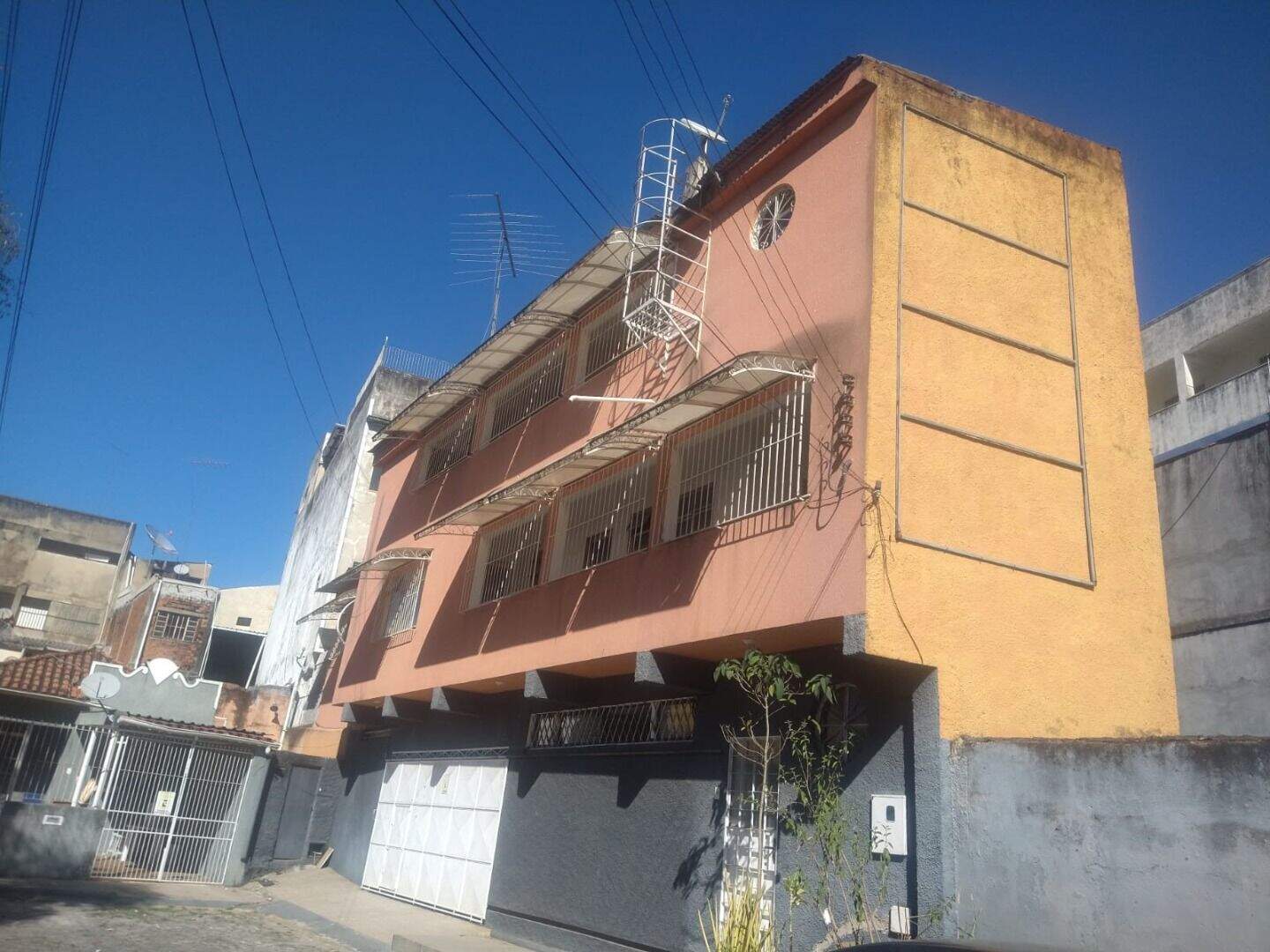 Casa à venda no Centro: 