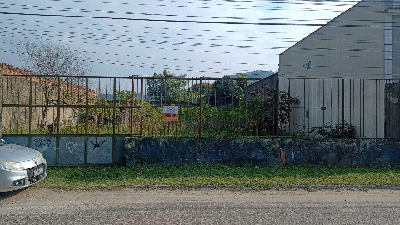 Terreno à venda no Bazílio: 