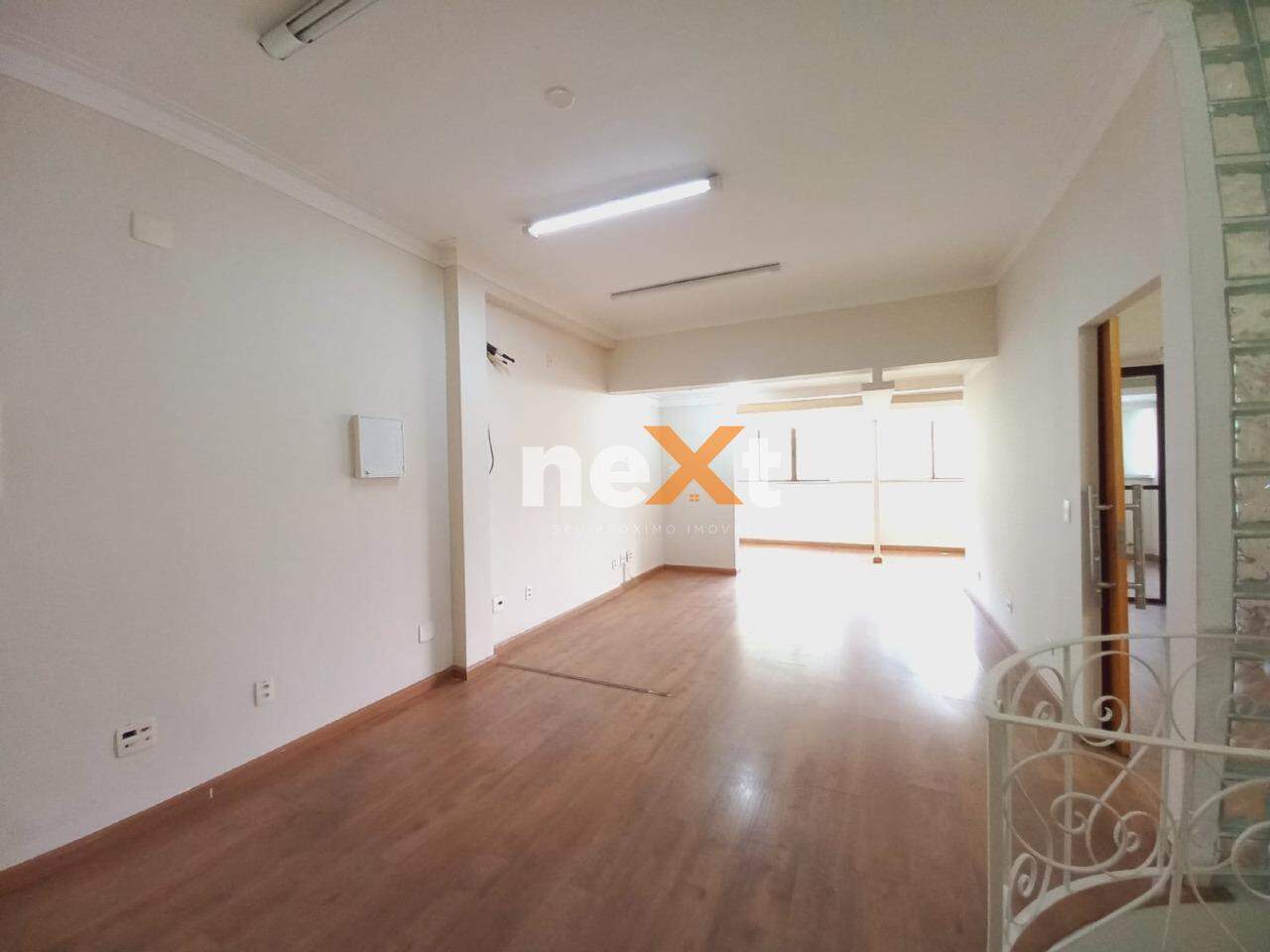 Sala à venda no Centro: 