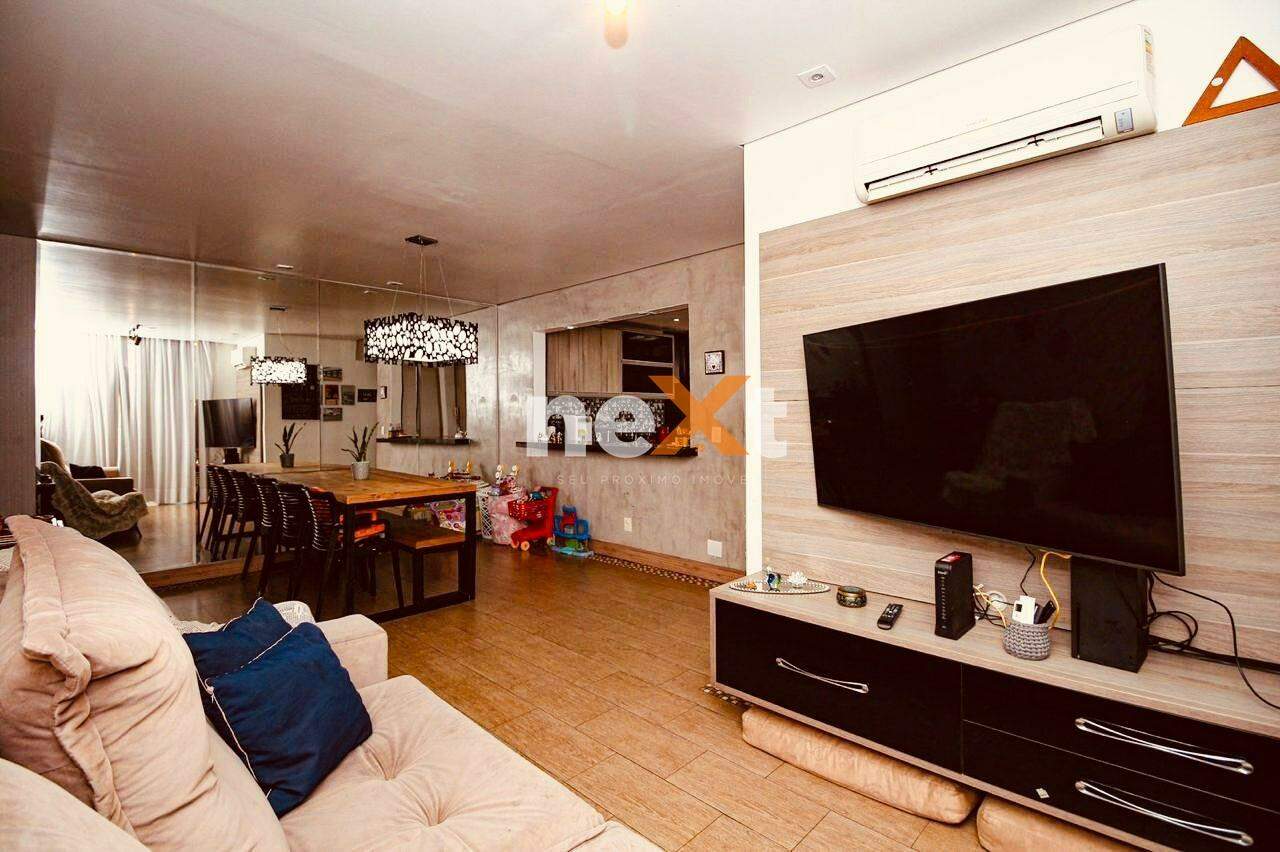 Apartamento à venda no Ponta da Praia: 