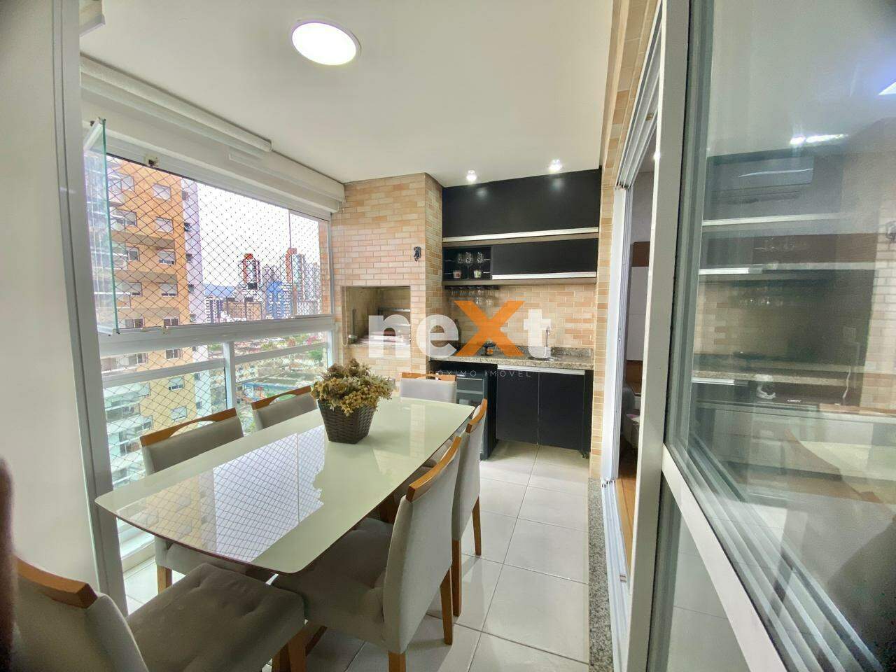 Apartamento à venda no Ponta da Praia: 