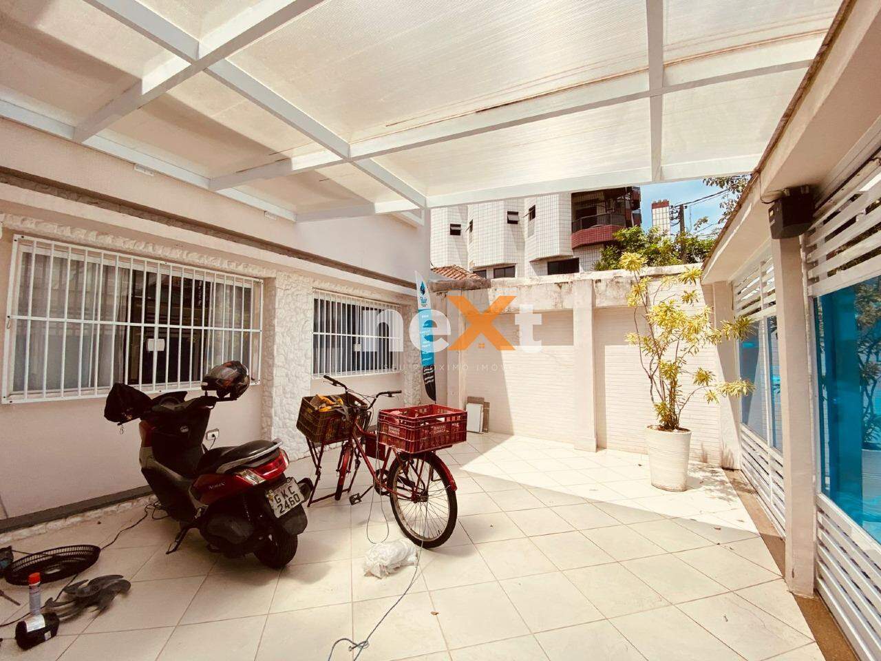 Casa à venda no Ponta da Praia: 
