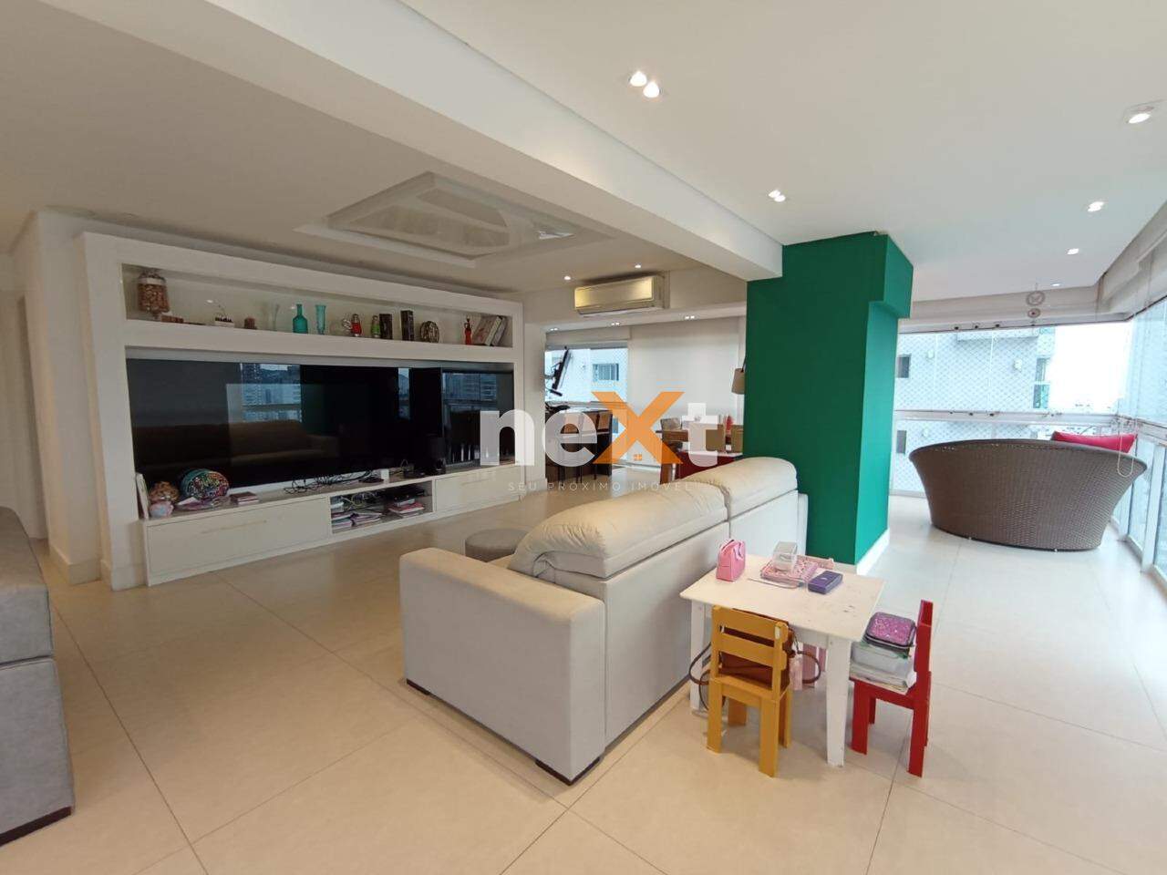 Apartamento à venda no Embaré: 