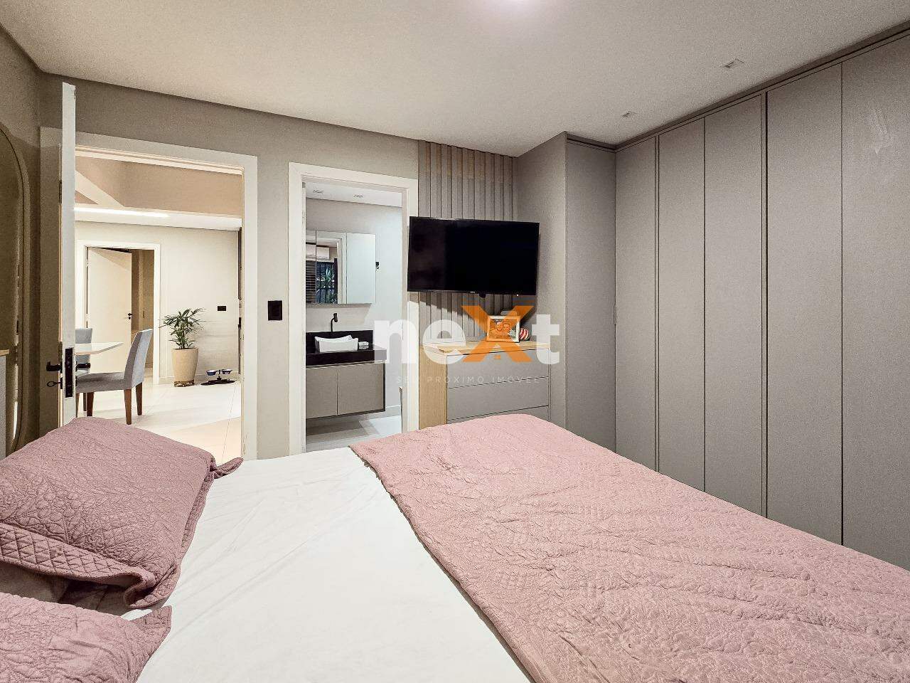 Apartamento à venda no Ponta da Praia: 