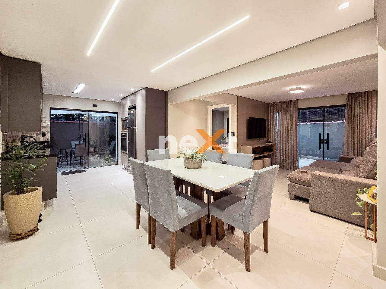 Apartamento à venda no Ponta da Praia: 