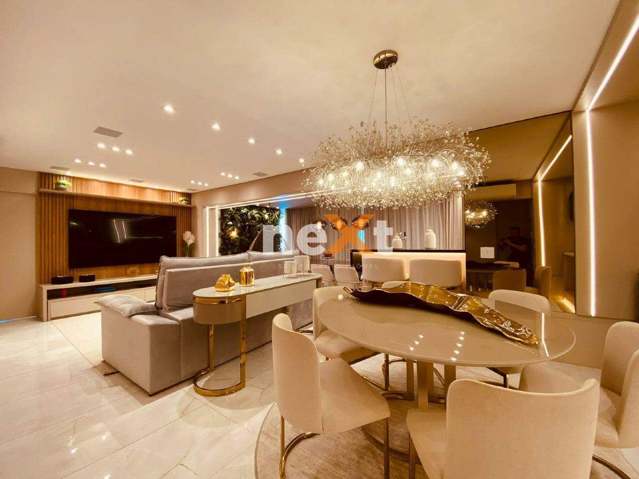 Apartamento à venda no Ponta da Praia: 