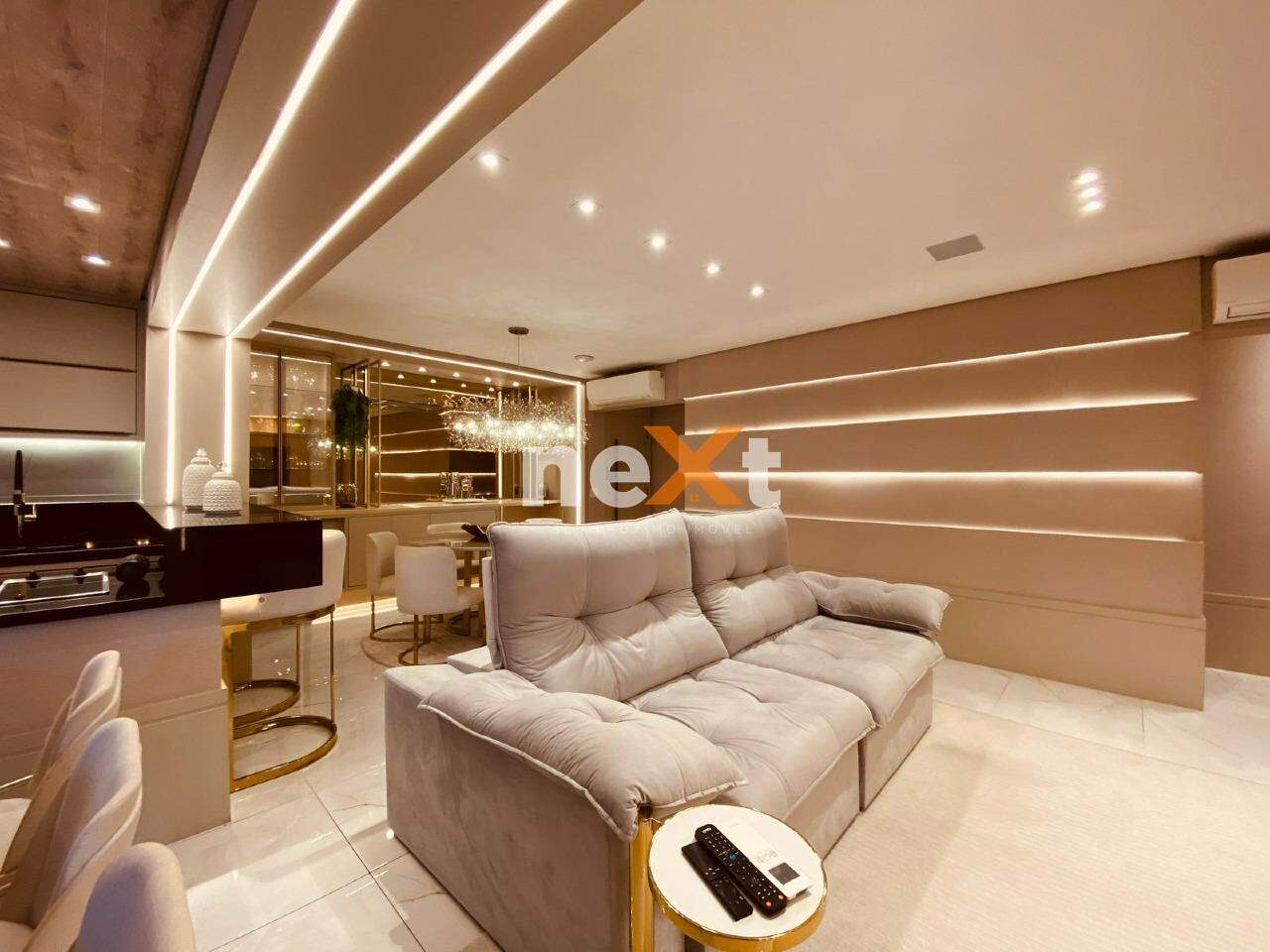 Apartamento à venda no Ponta da Praia: 
