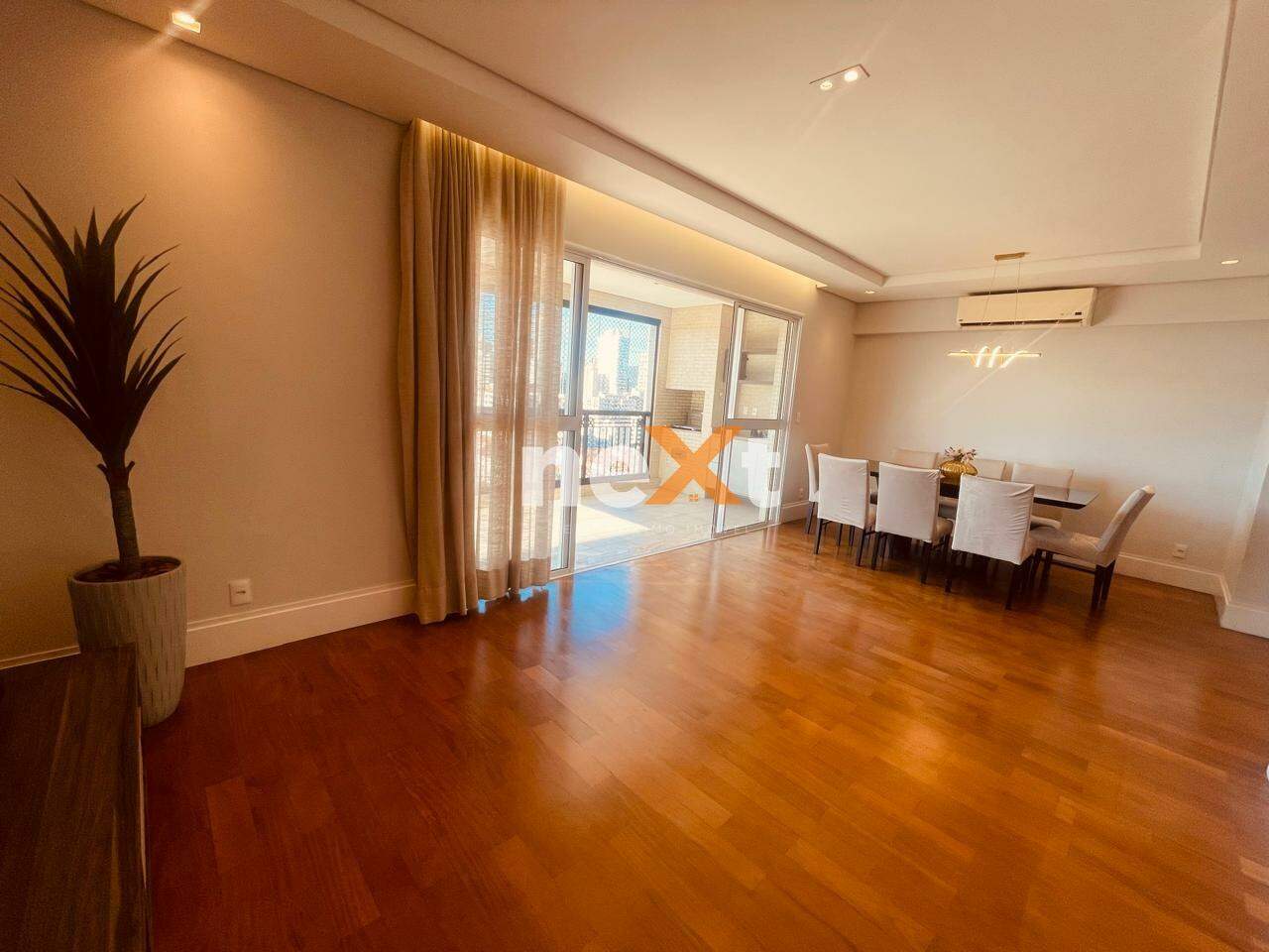 Apartamento à venda no Embaré: 